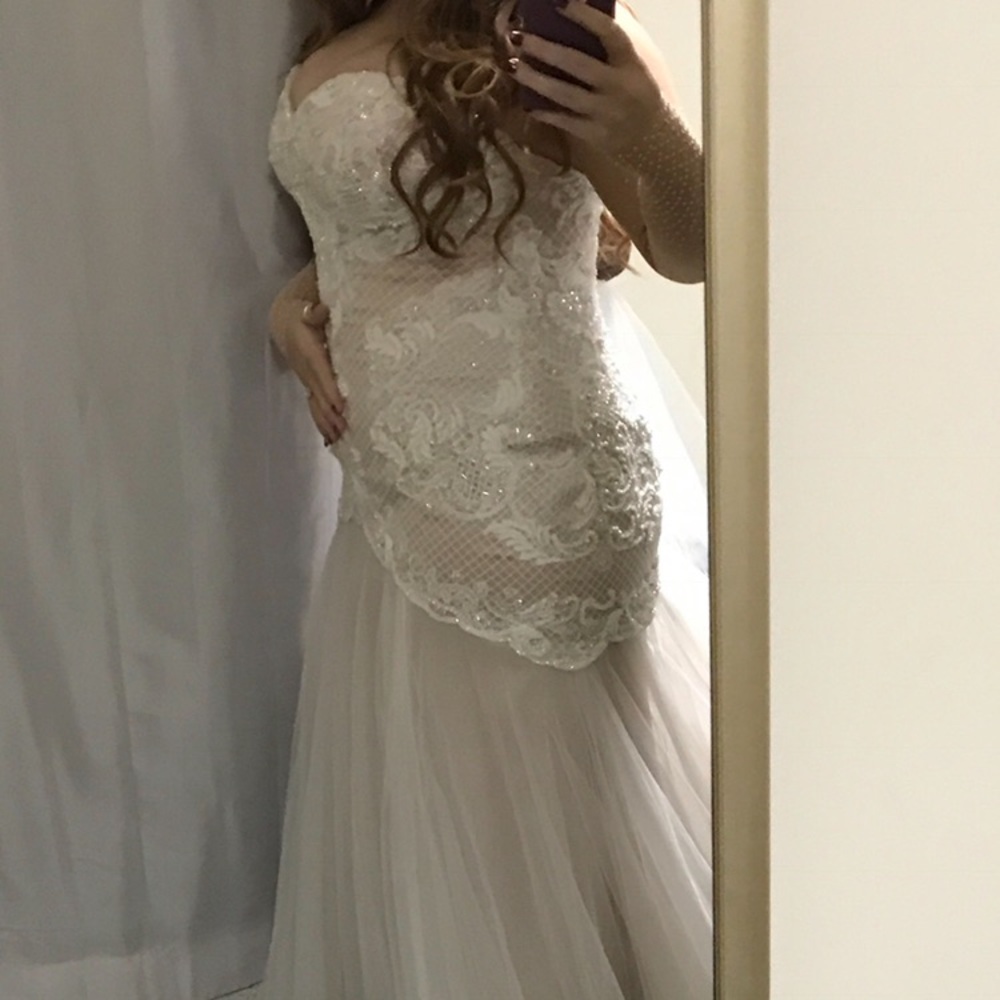 Watters Wedding Dress - Picture 3 of 3